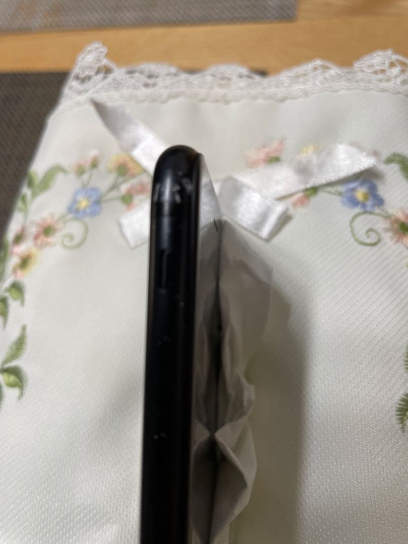 Apple iPhone 7 ブラック　128G