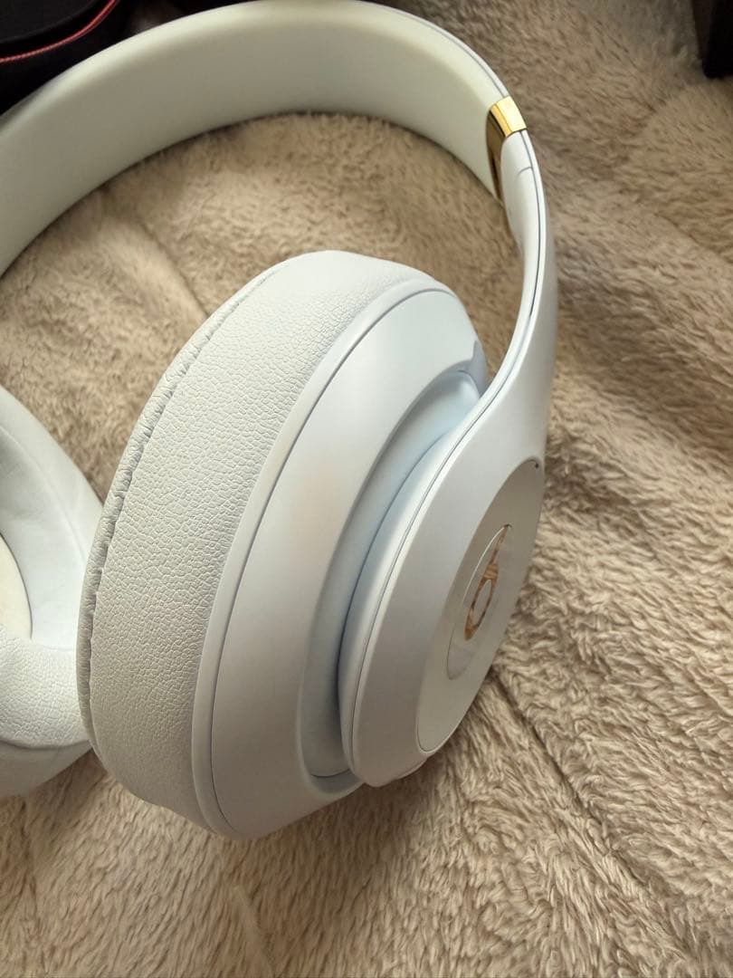 Beats Studio3 ワイヤレスヘッドホン ホワイト