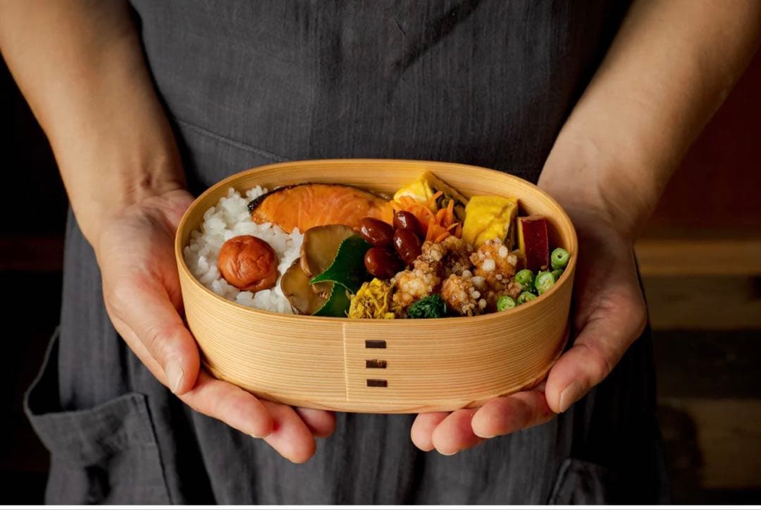 大館工芸社　小判弁当　曲げわっぱ（中）仕切りなし　未使用、水洗いのみ