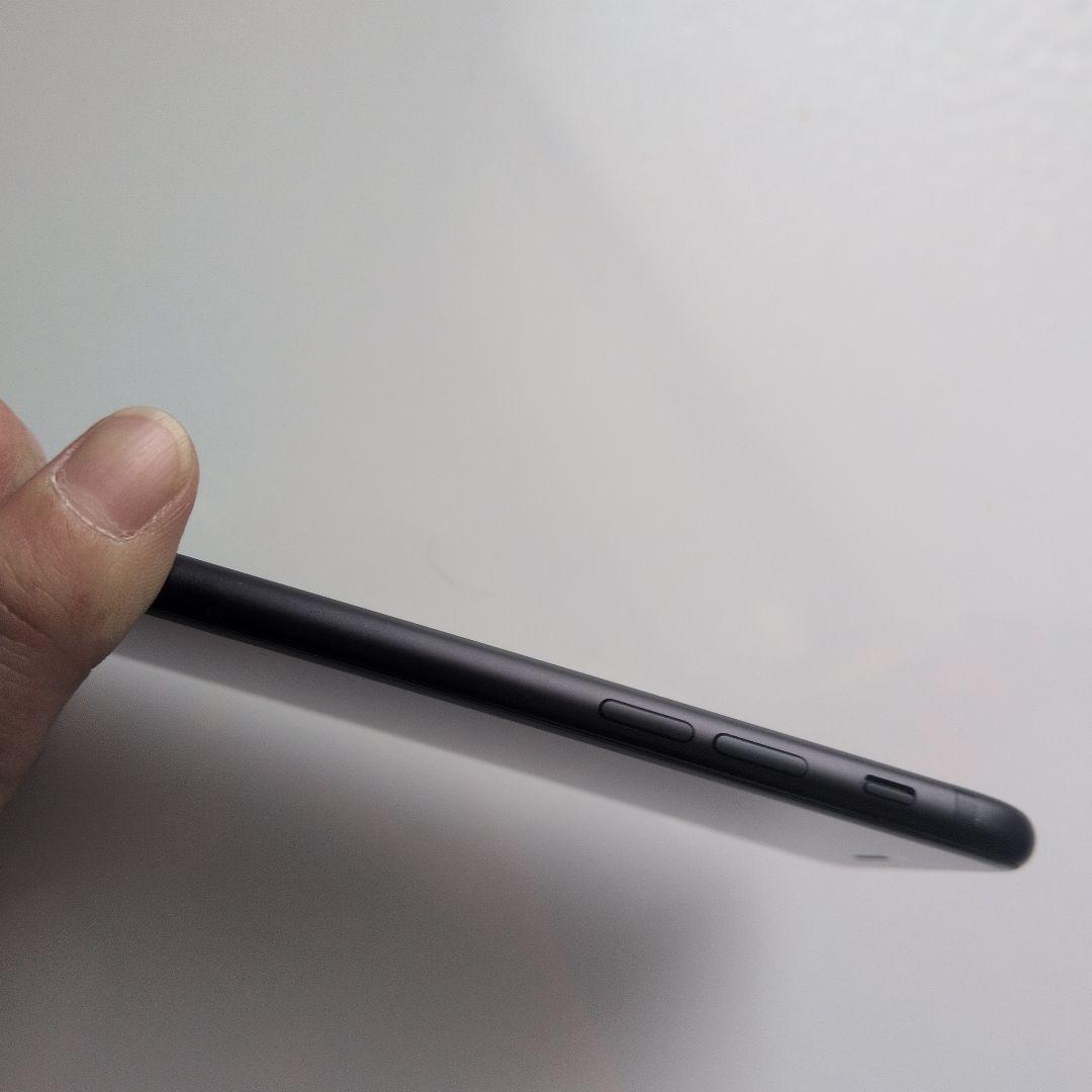 iPhone７ 32GB　傷無し、動作良好 【超美品】早い者勝ち！！