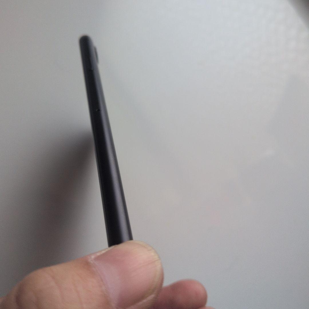 iPhone７ 32GB　傷無し、動作良好 【超美品】早い者勝ち！！