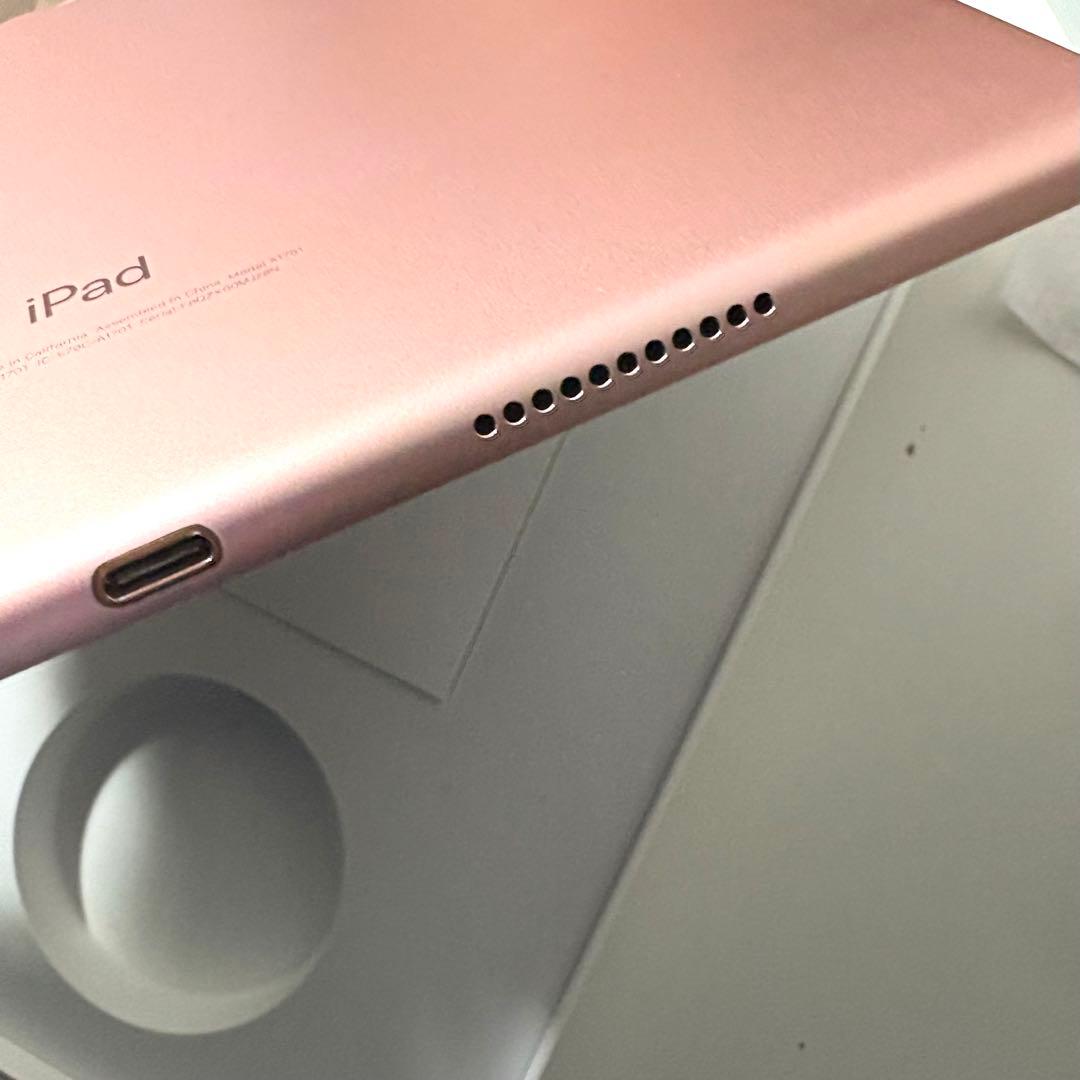 Apple iPad Pro 10.5インチ ローズゴールド 64GB カバー