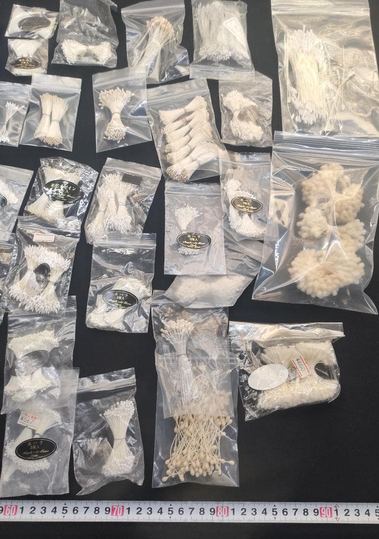 アートフラワー抜き弁　58袋まとめて　花弁深雪アート　白系ペップ　白系