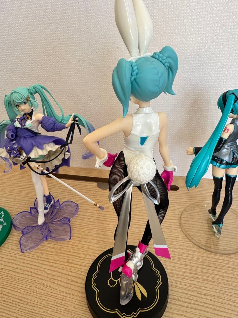 初音ミク4体セット （スーパープレミアム／AMP+／BiCute／ままま式あぴ）