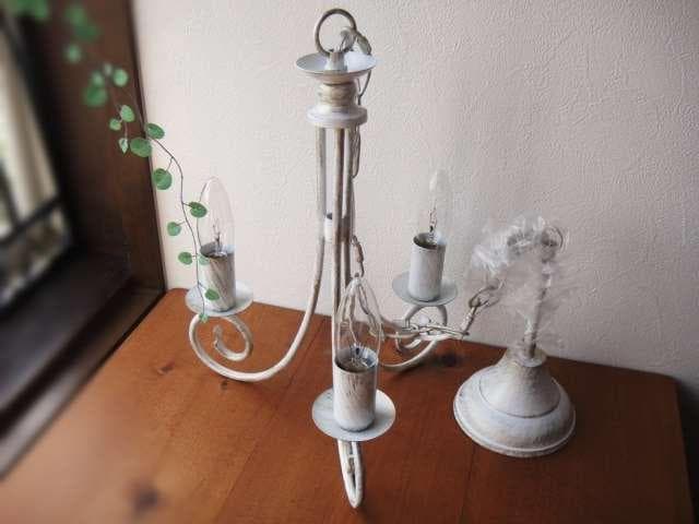 シンプル3灯シャンデリアペンダントランプホワイトペンダントライト