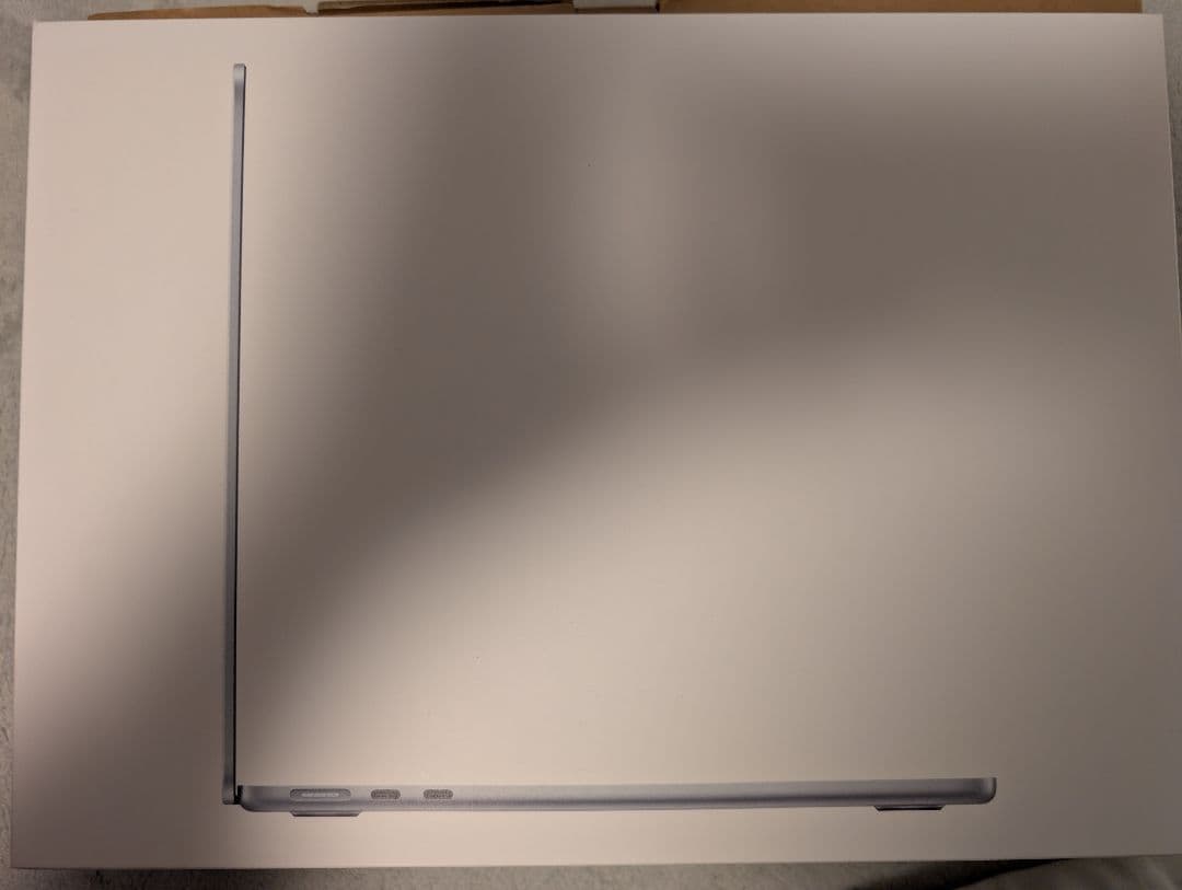 MacBook Air M4 16GB / 512GB　スカイブルー
