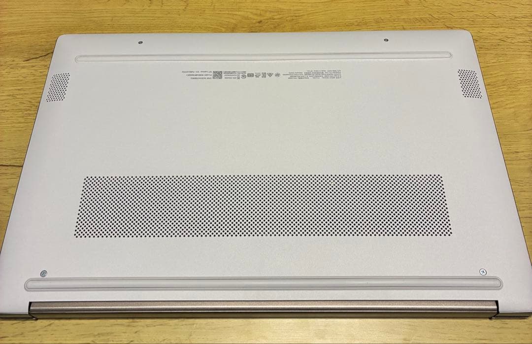 HP Laptop 15-fd0229TU ノートパソコン