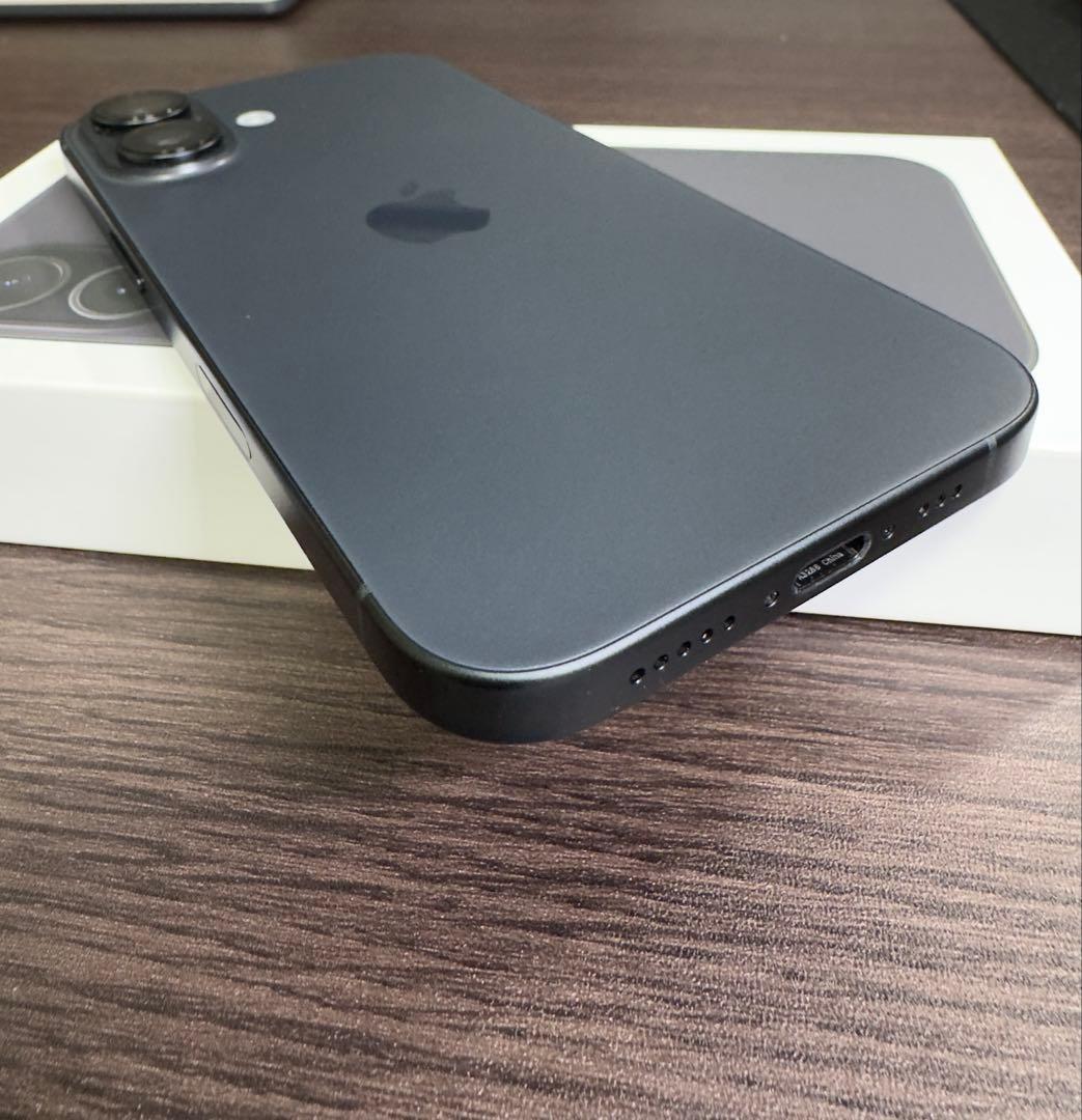 Apple iPhone 16 ブラック　128GB