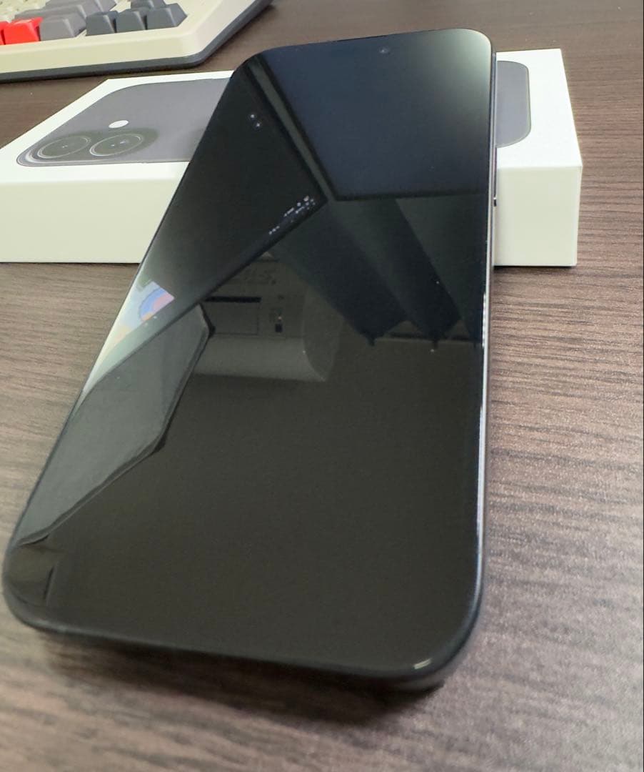 Apple iPhone 16 ブラック　128GB