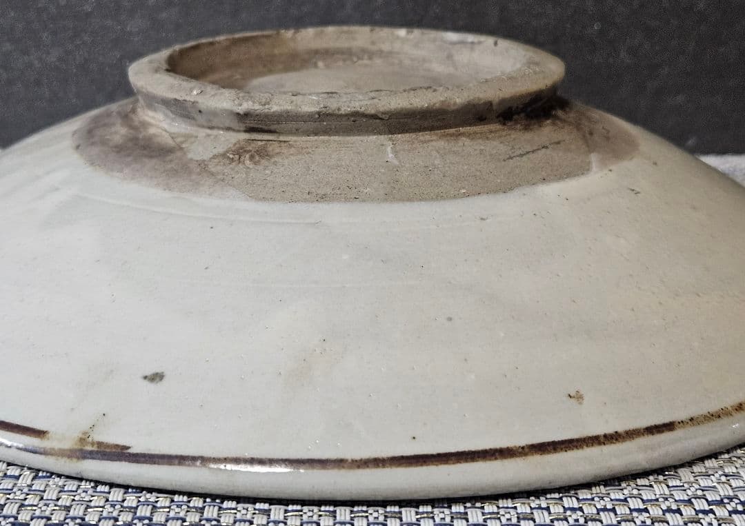 中国古陶磁　韓国古陶磁　明代　磁州窯系　李朝系　鉄絵　鳥と木実図　23.3cm皿