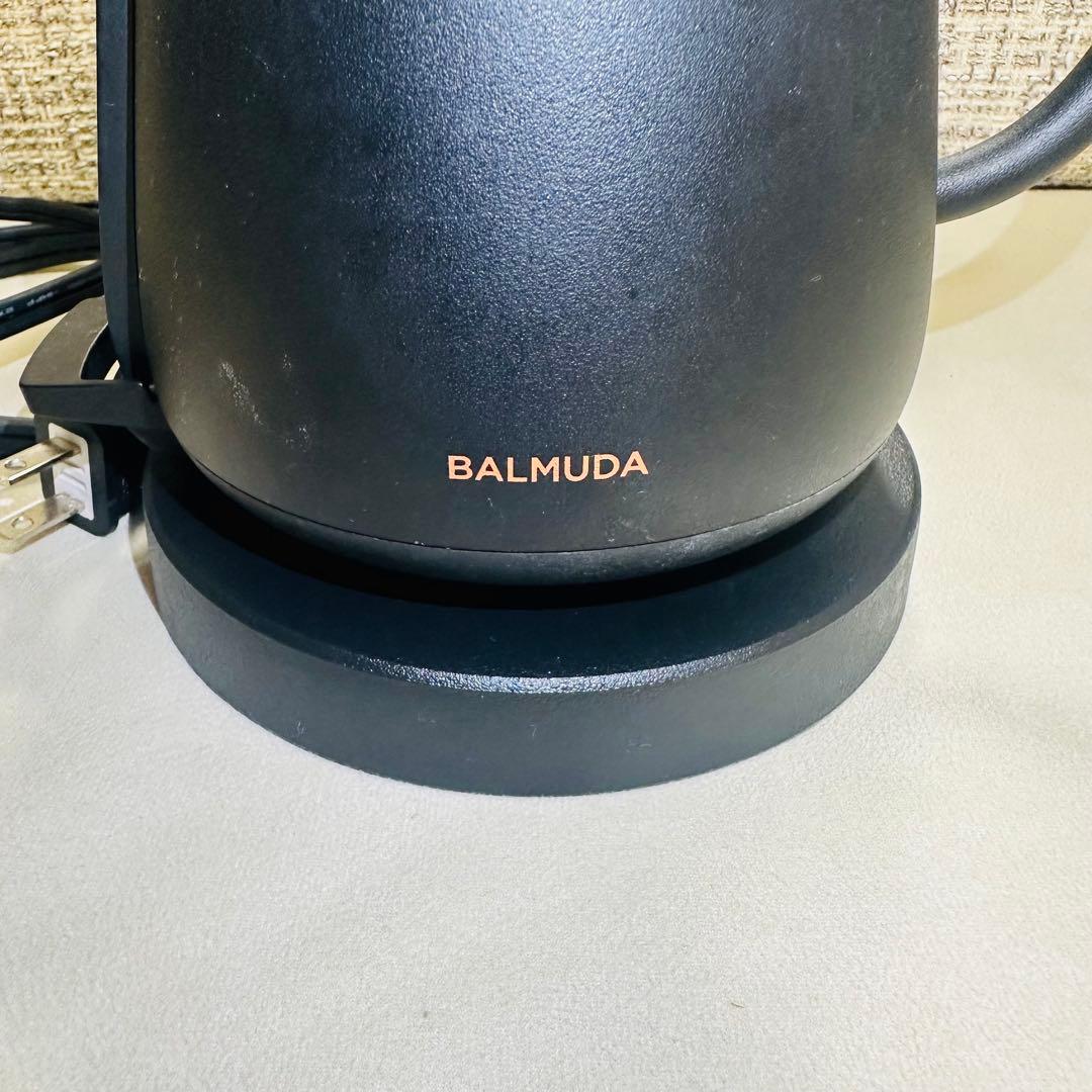 バルミューダ The Pot 電気ケトル 美品 BALMUDA おしゃれ
