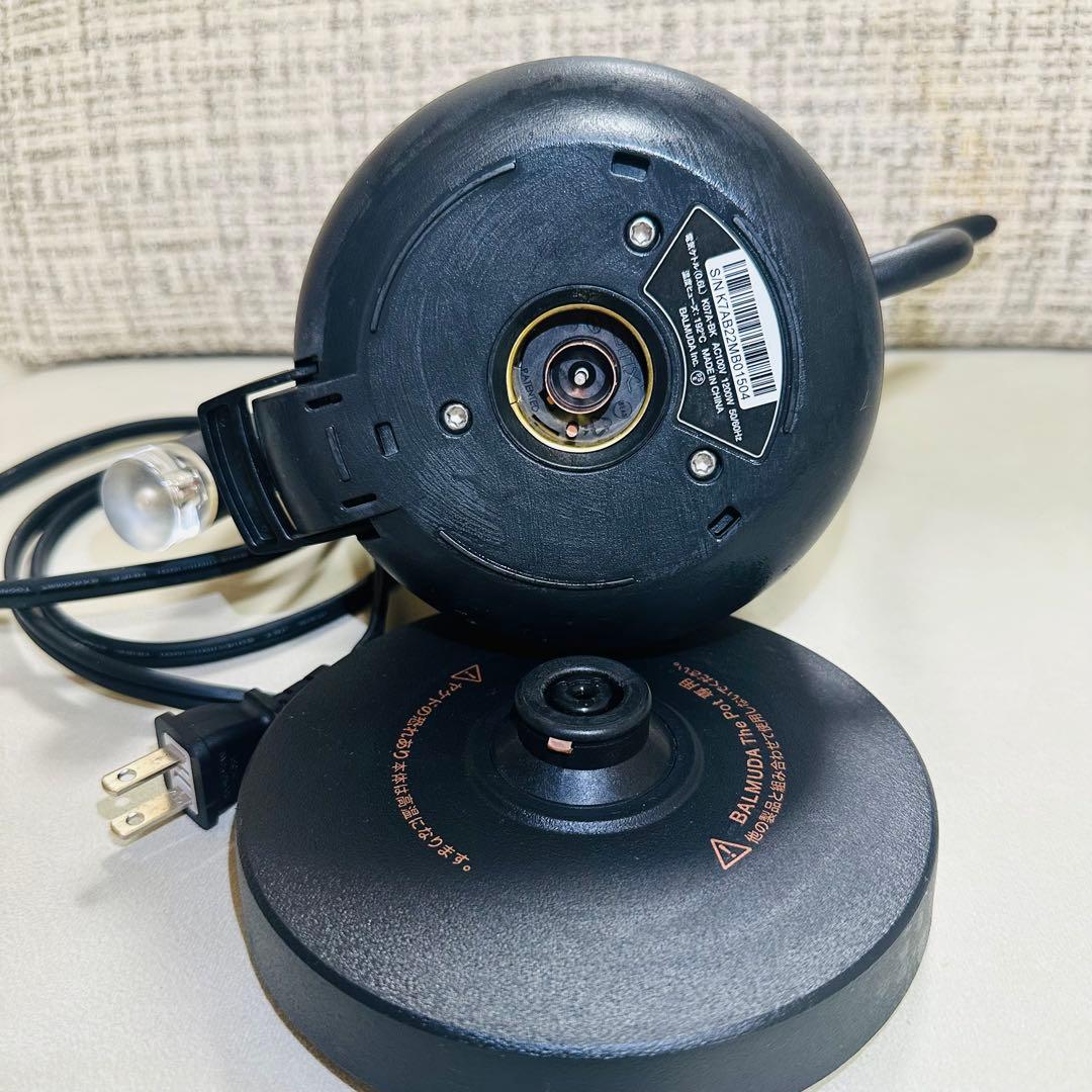 バルミューダ The Pot 電気ケトル 美品 BALMUDA おしゃれ
