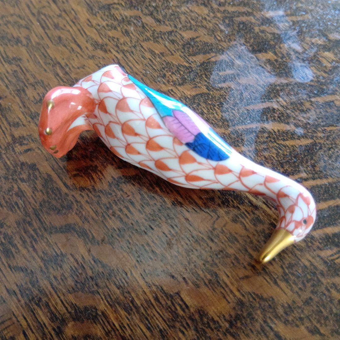 ヘレンドの陶器製 鳥の置物 約5cm