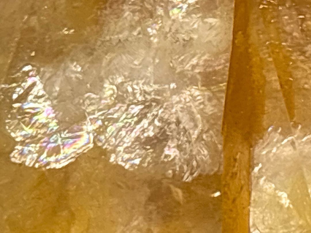 《虹をまとう太陽＊リモナイトインクォーツ×ダイヤ型》