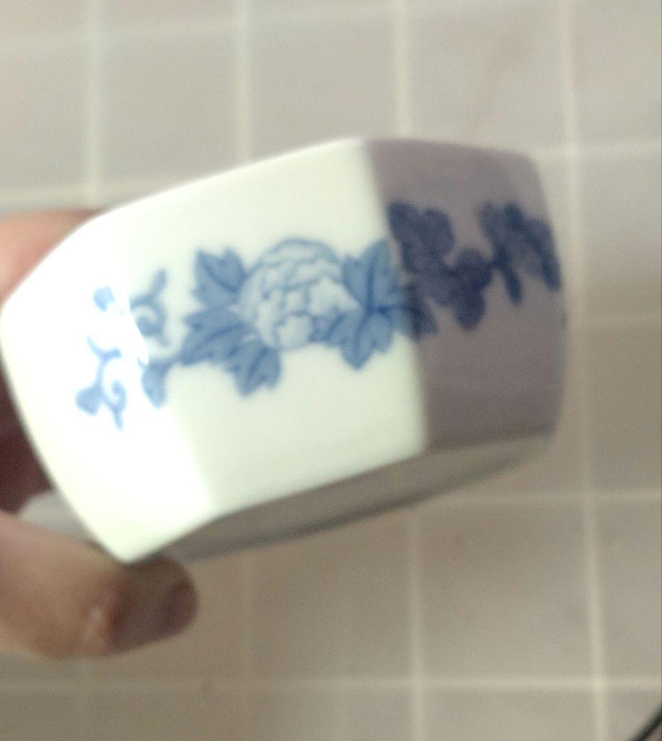 深川製磁製 八角形の花柄陶器 約10cmボンボニエール