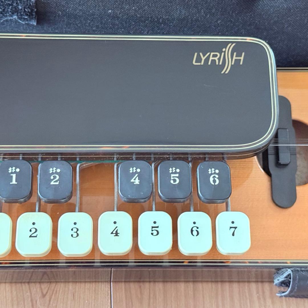 LYRISH13 大正琴 ケース・説明書・チューナー付き