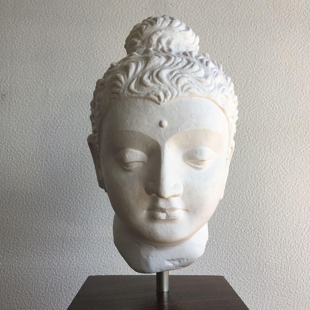 インテリア置物　石膏レプリカ　仏頭部 パキスタン　カラチ国立博物館蔵品レプリカ