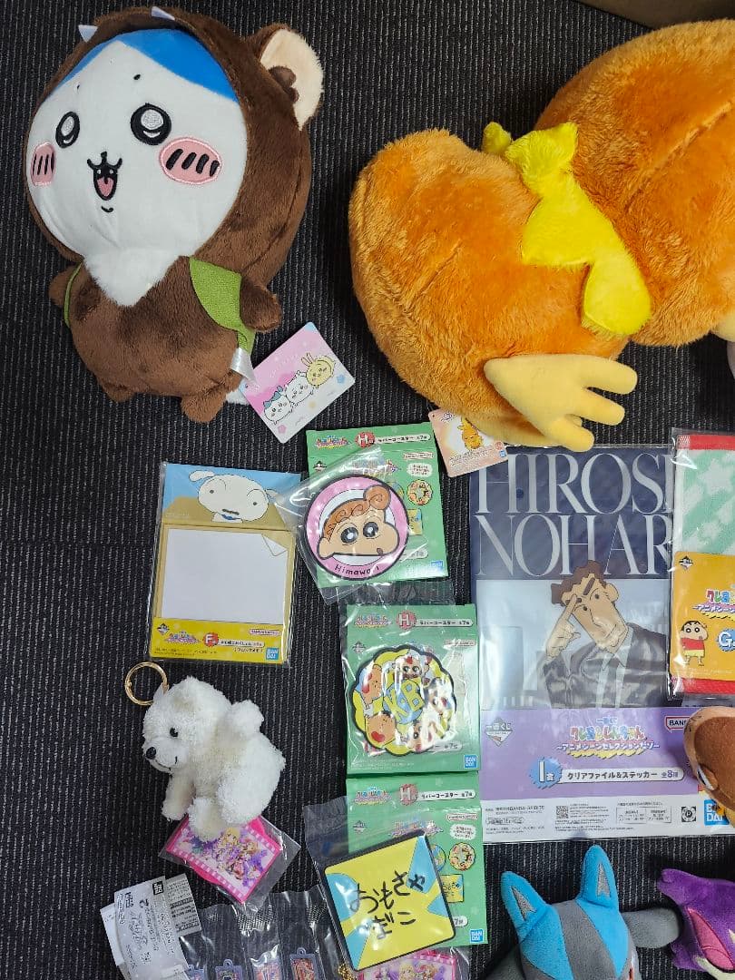 クレヨンしんちゃん　ポケモン　　ちいかわ　まとめ売り