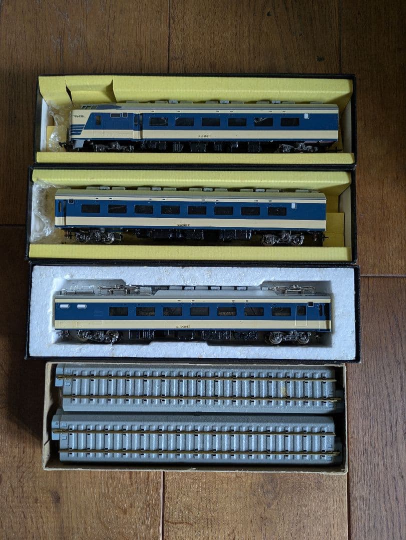 KATSUMI製HOゲージ鉄道模型 3両編成セット
