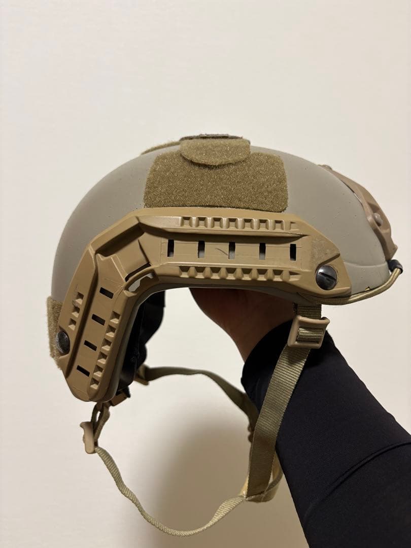 オリーブドラブ 軍用ヘルメット