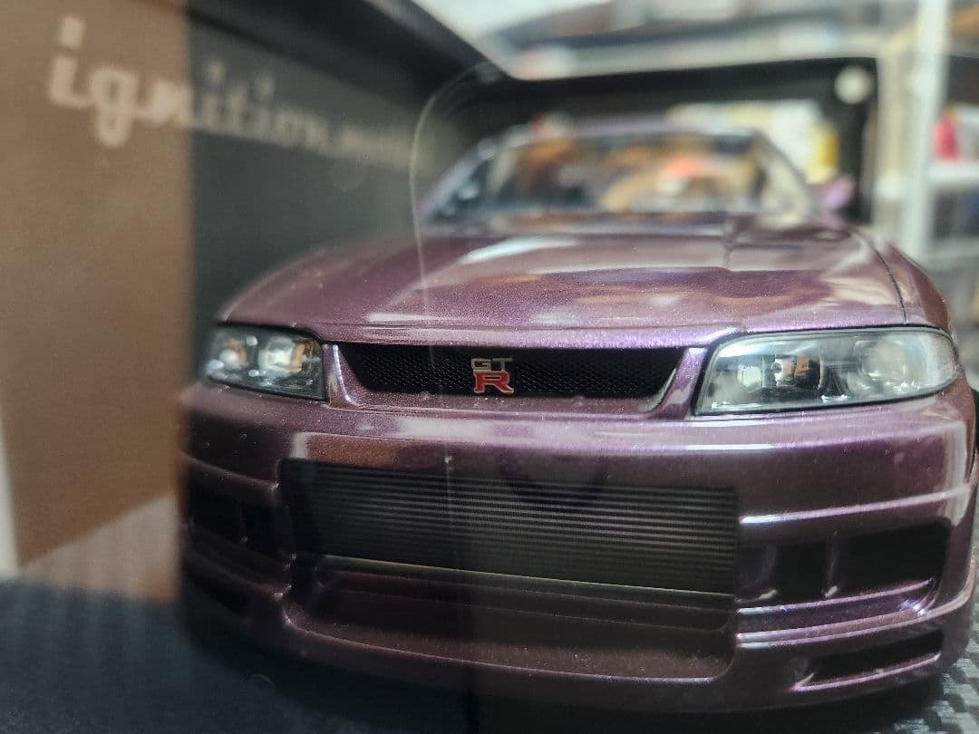 1/18イグニッションモデル/スカイラインR33GT-R　GReddy