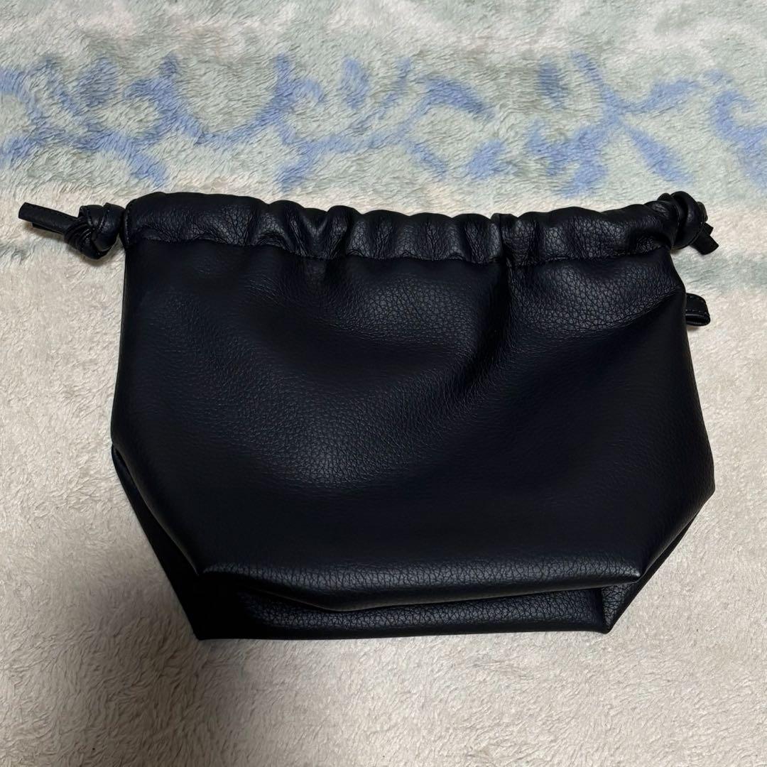 コブクロ　九月八日　ドローストリングバッグ　黒色