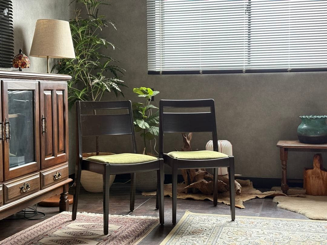 NAZERO ナゼロ　ハイクオリティ　シンプルチェア　モダン　クラシック nG