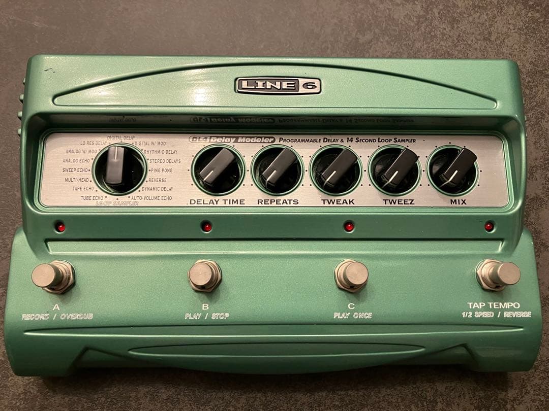 LINE6 DL4 Delay Modeler 純正アダプター付き