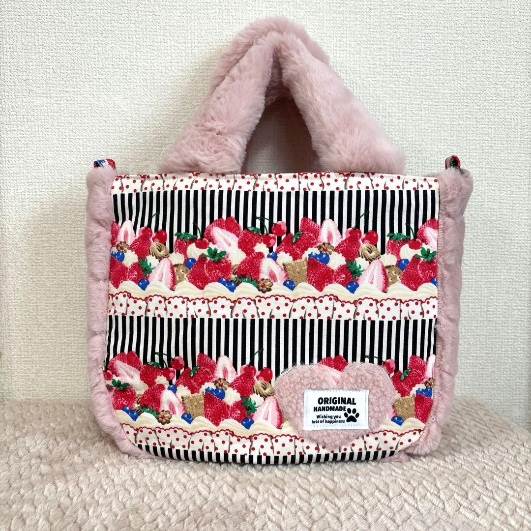 d*7様 コヤンイサムチョン　Bigルミちゃんふわモコトート