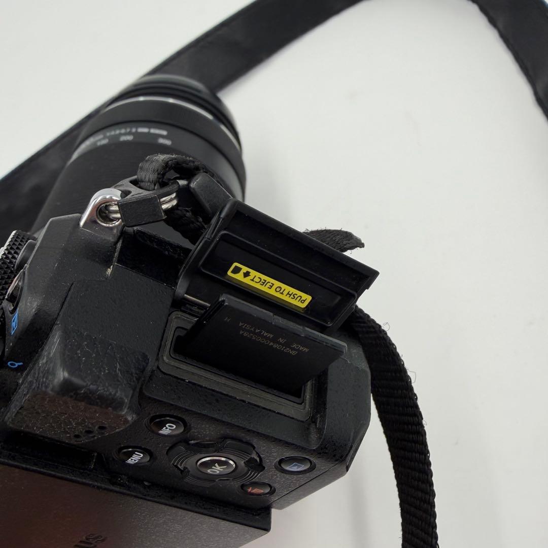 OM-D E-M5 Mark II＋超望遠レンズ 75-300mm+HLD-8