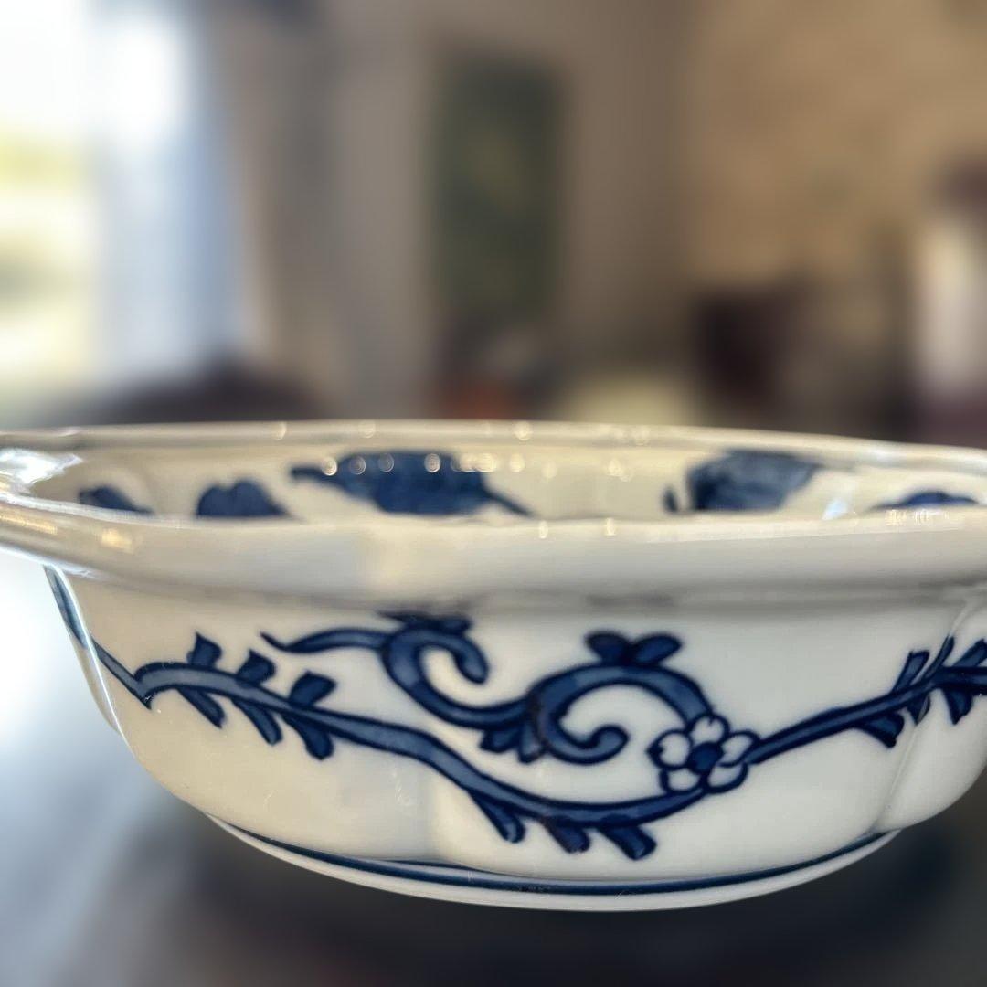 有田焼　源右衛門　染め付け　茄子文 輪花八角形陶器浅鉢　二個組