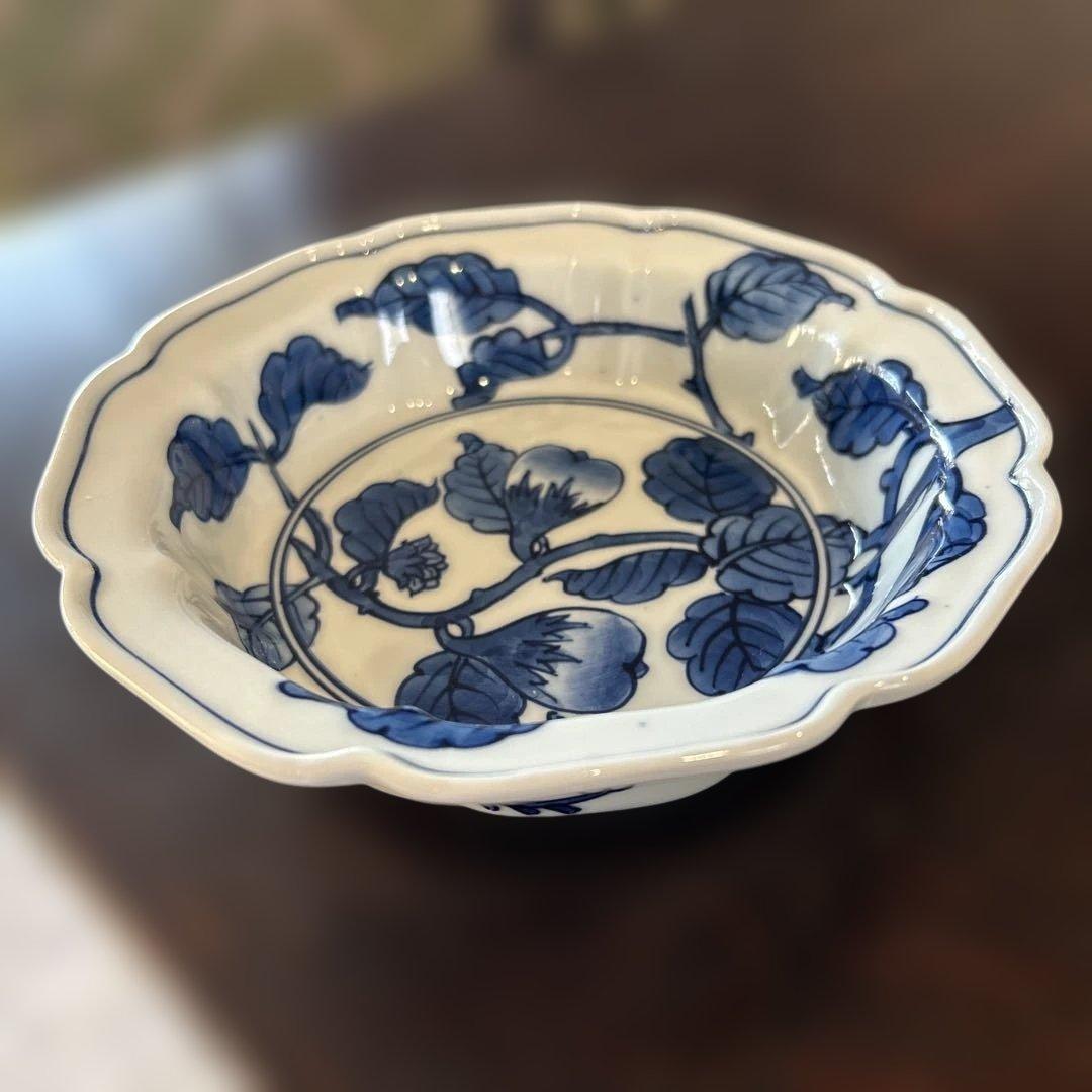 有田焼　源右衛門　染め付け　茄子文 輪花八角形陶器浅鉢　二個組