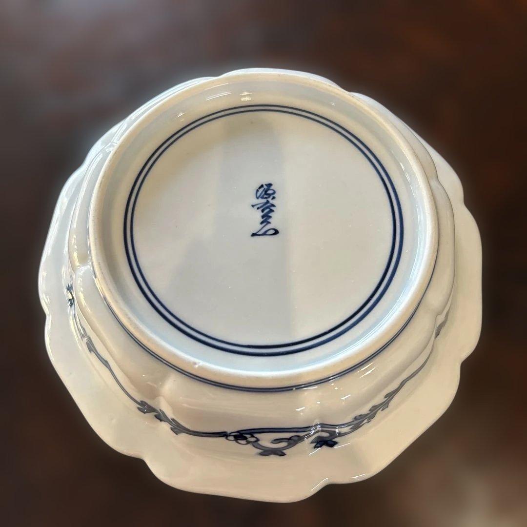 有田焼　源右衛門　染め付け　茄子文 輪花八角形陶器浅鉢　二個組