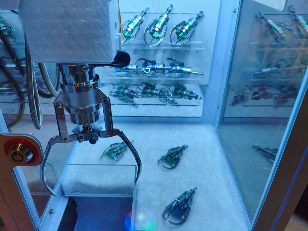 【破格】ufoキャッチャー 筐体　クレーンゲーム筐体 本体 業務用　動作◯