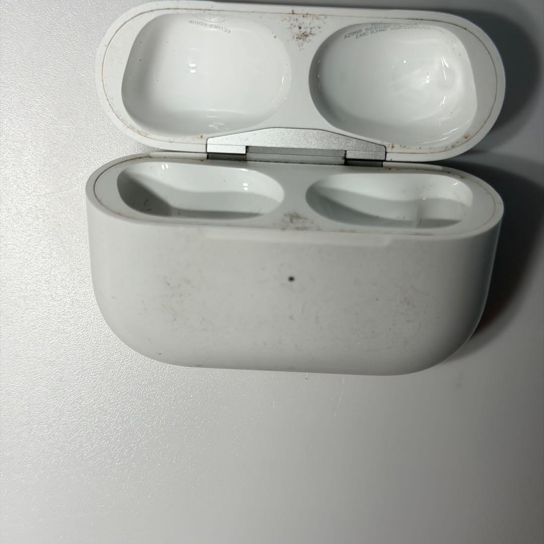 【11】 AirPodsPro2 第2世代 本体 A3048 保証期限切れ