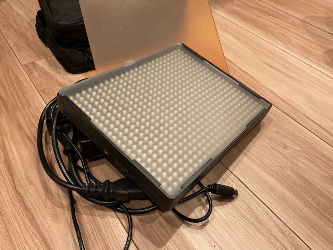 Amaran LED528w ×2