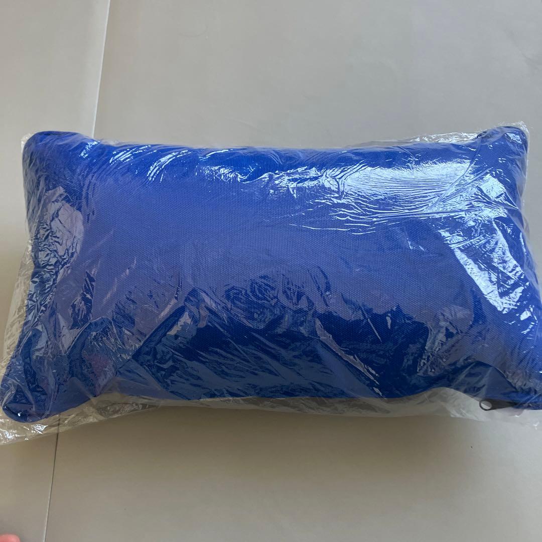 スバル　SUBARU クッション　made in Jamaica