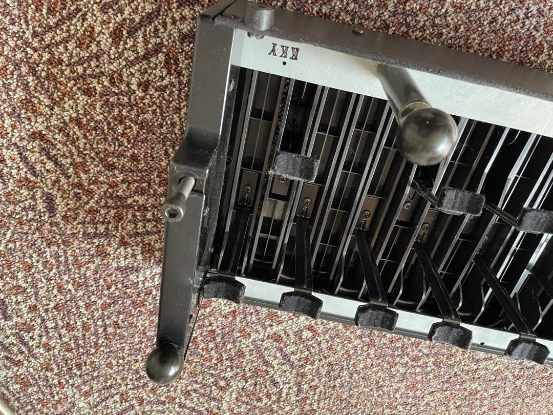 エレクトーン 補助ペダル 脚部ボルト違いあり ヤマハ