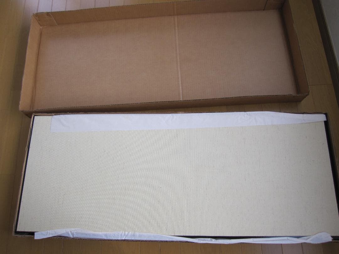 ② 雛人形　七段飾り（三月飾台）