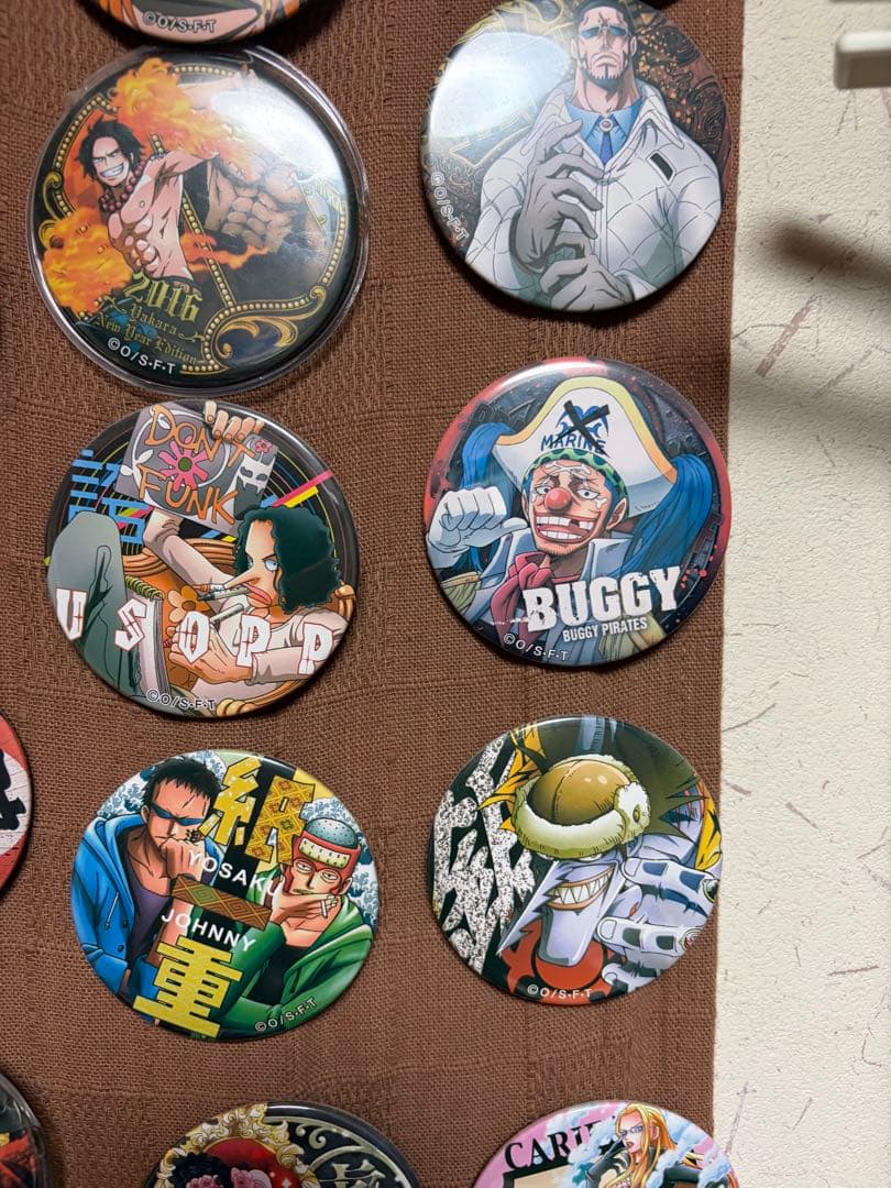 ⬛︎ワンピース ⬛︎FILM GOLD ⬜︎輩缶バッジ⬛︎まとめ売り⬛︎レア多数