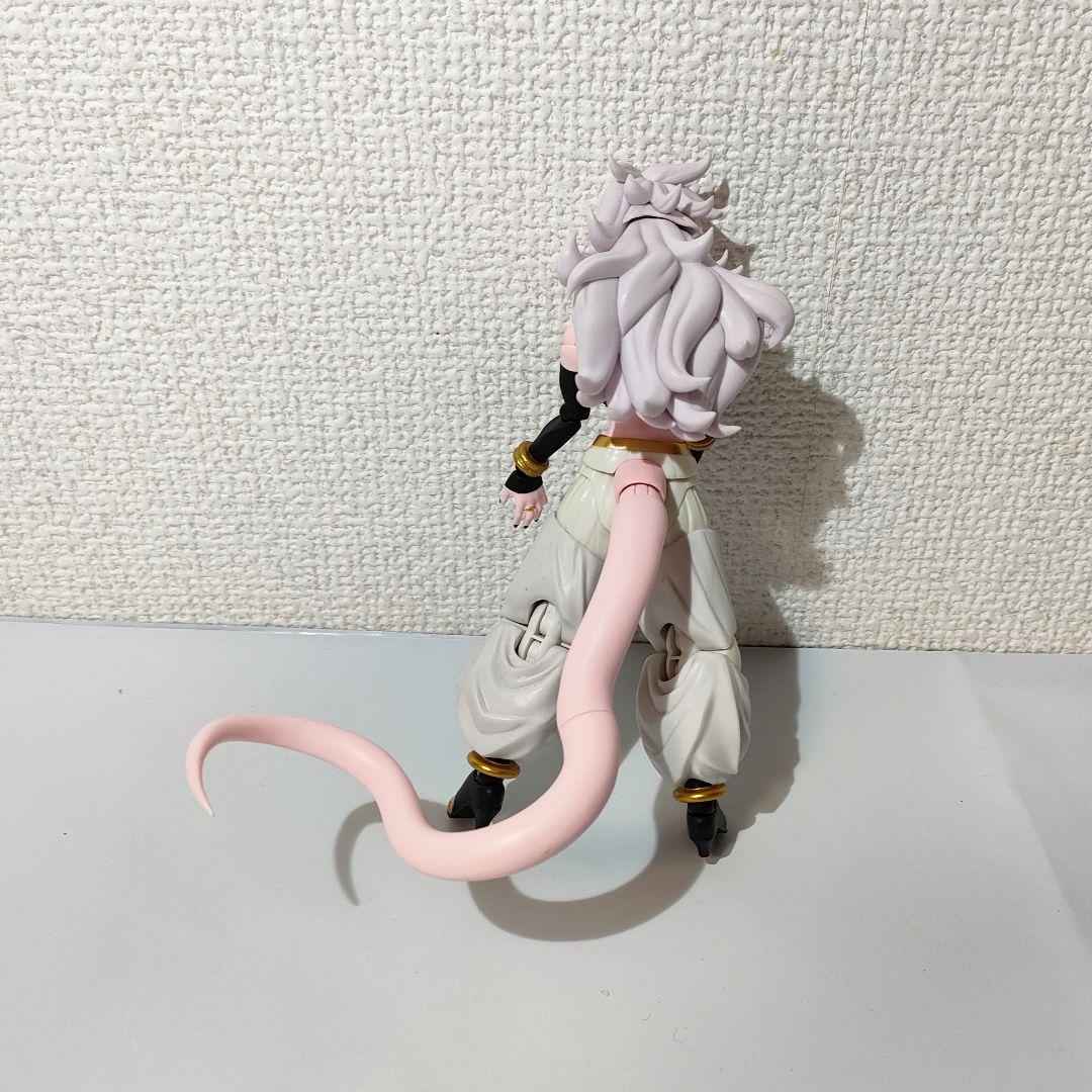 ☆　figuarts　フィギュアーツ　ドラゴンボールフィギュア　21号　☆