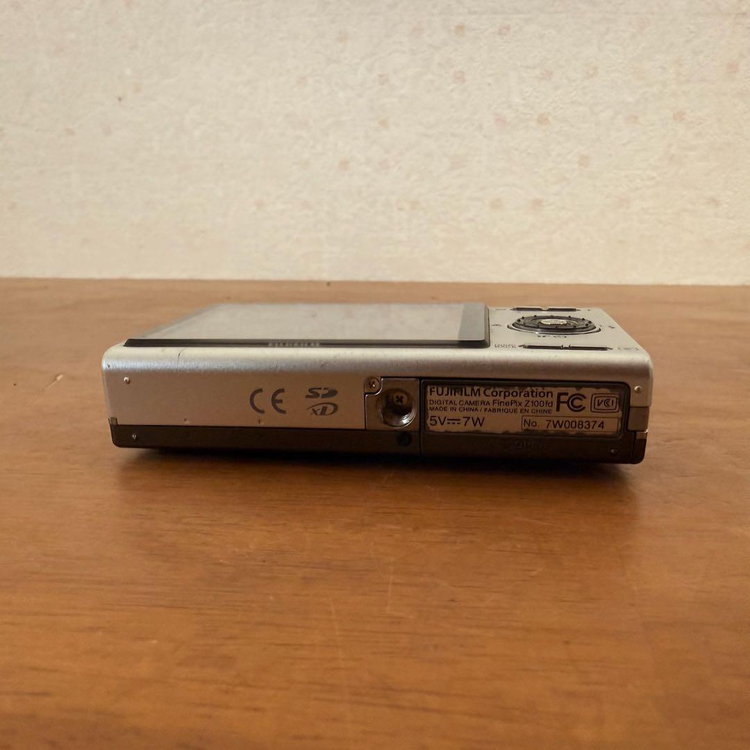 ● 良品 FUJIFILM Fine Pix Z100fd デジカメ