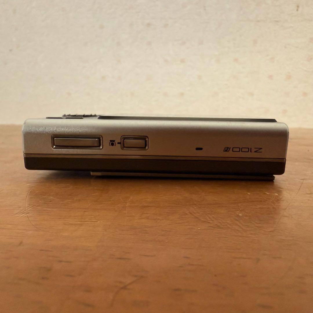 ● 良品 FUJIFILM Fine Pix Z100fd デジカメ