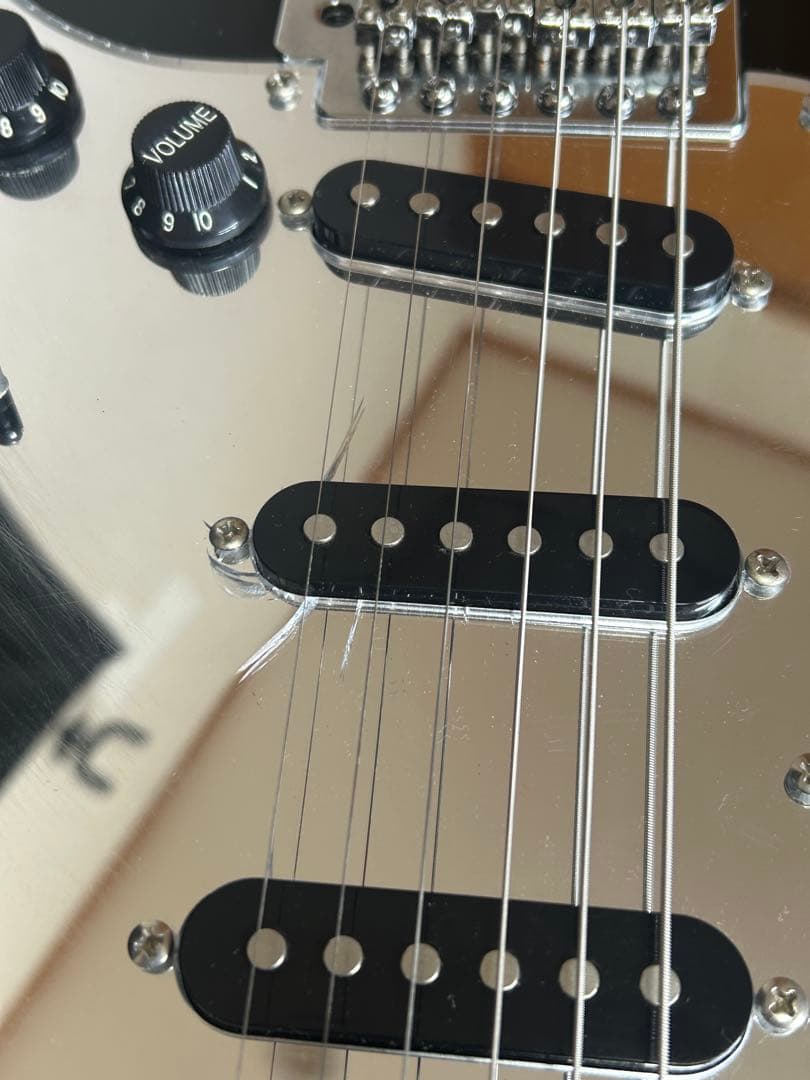 SELDERストラトキャスタータイプミラーピックガード各部調整済み