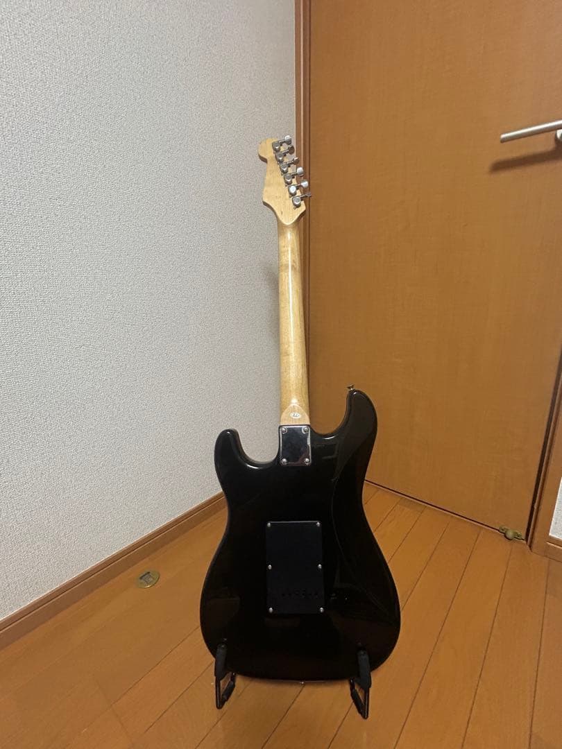 SELDERストラトキャスタータイプミラーピックガード各部調整済み