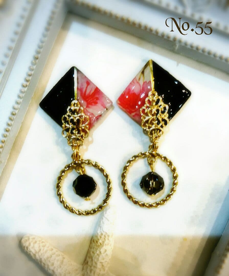 rooou✩プロフ参考さま専用♡大人フラワー♡ ピアス イヤリング