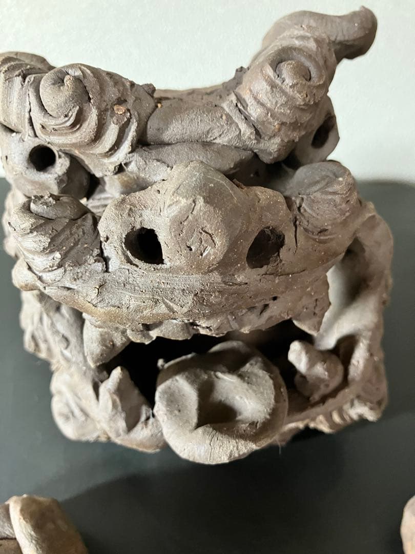 やむちんの焼き締めシーサー　諸見里安繹作