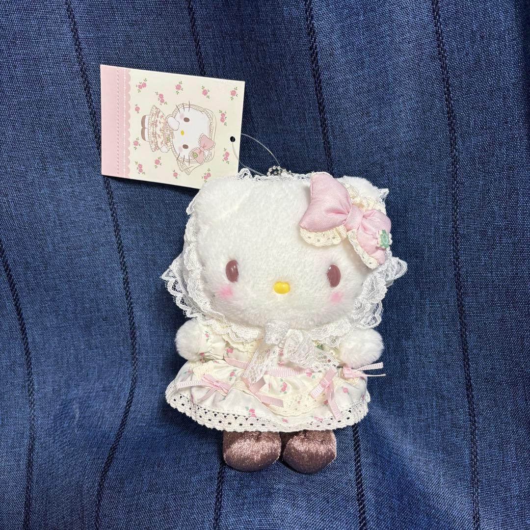 マイメロディ ぬいぐるみ　フォレストレース　キティ　クロミ　ピアノ　バブーシュカ