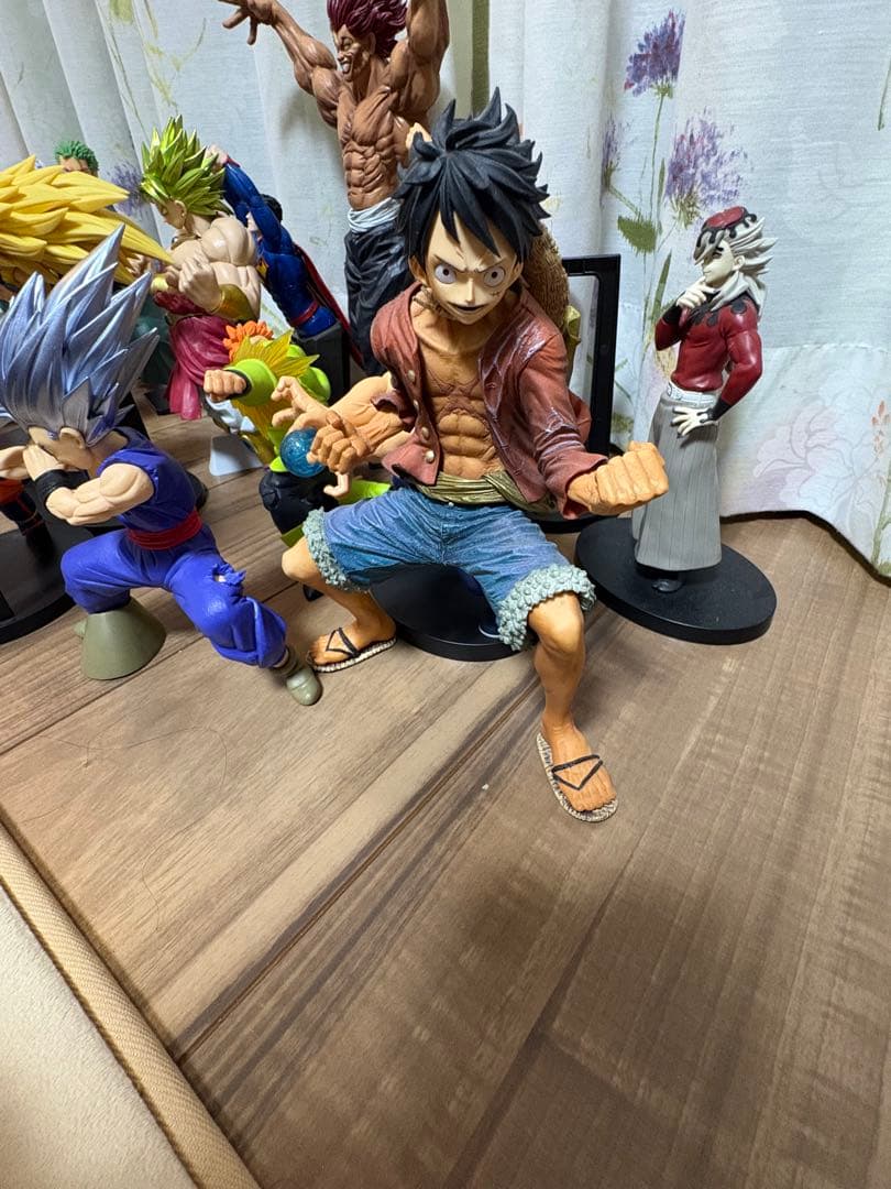 プライズ　フィギュア　18点　まとめ　ドラゴンボール　呪術廻戦　ワンピース