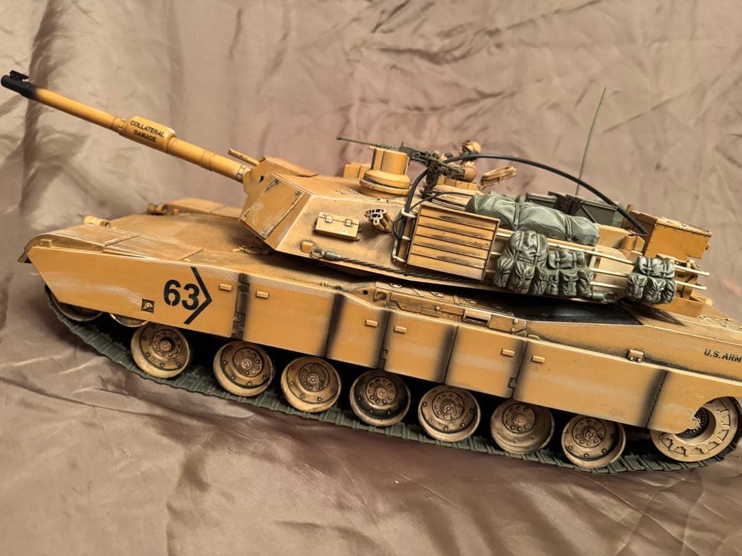 童友社 RC M1A2エイブラムス　戦車　1/16　イラク駐留米軍仕様　動作品